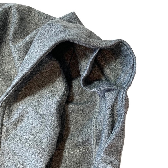 Champion Gray & White Mid-Rise Mesh Capri Leggings - Picture 9 of 17